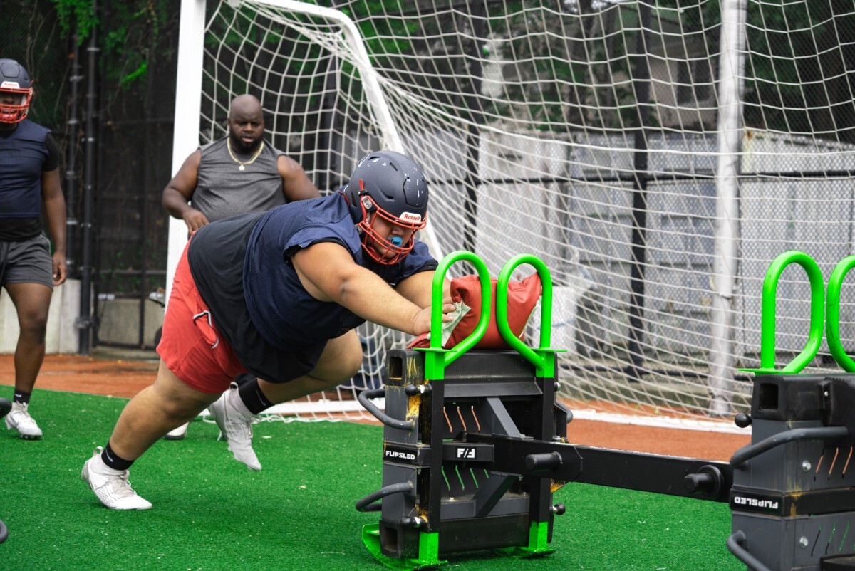 How To Improve Football Athletes’ Change-of-Direction Speed